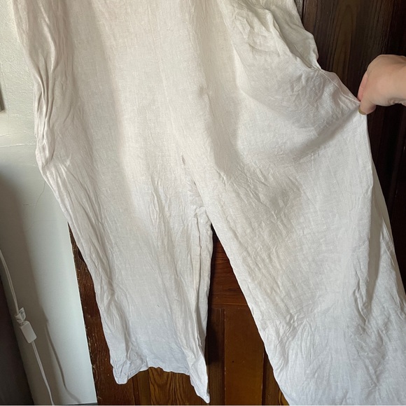 Elegant White Jumpsuit - Picture 9 of 10